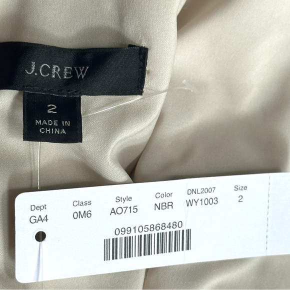 NWT Retail $128 V-Back Dress in Giraffe Printed Bi-Stretch Cotton
By: J.Crew - Picture 6 of 9